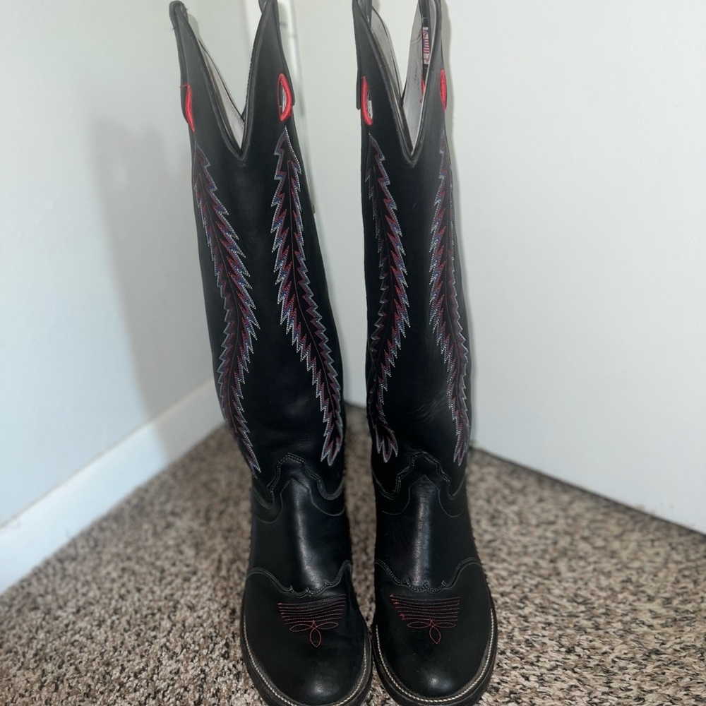 OLATHE MENS 10.5 Black Western Boots with Red, White and Blue Stitching